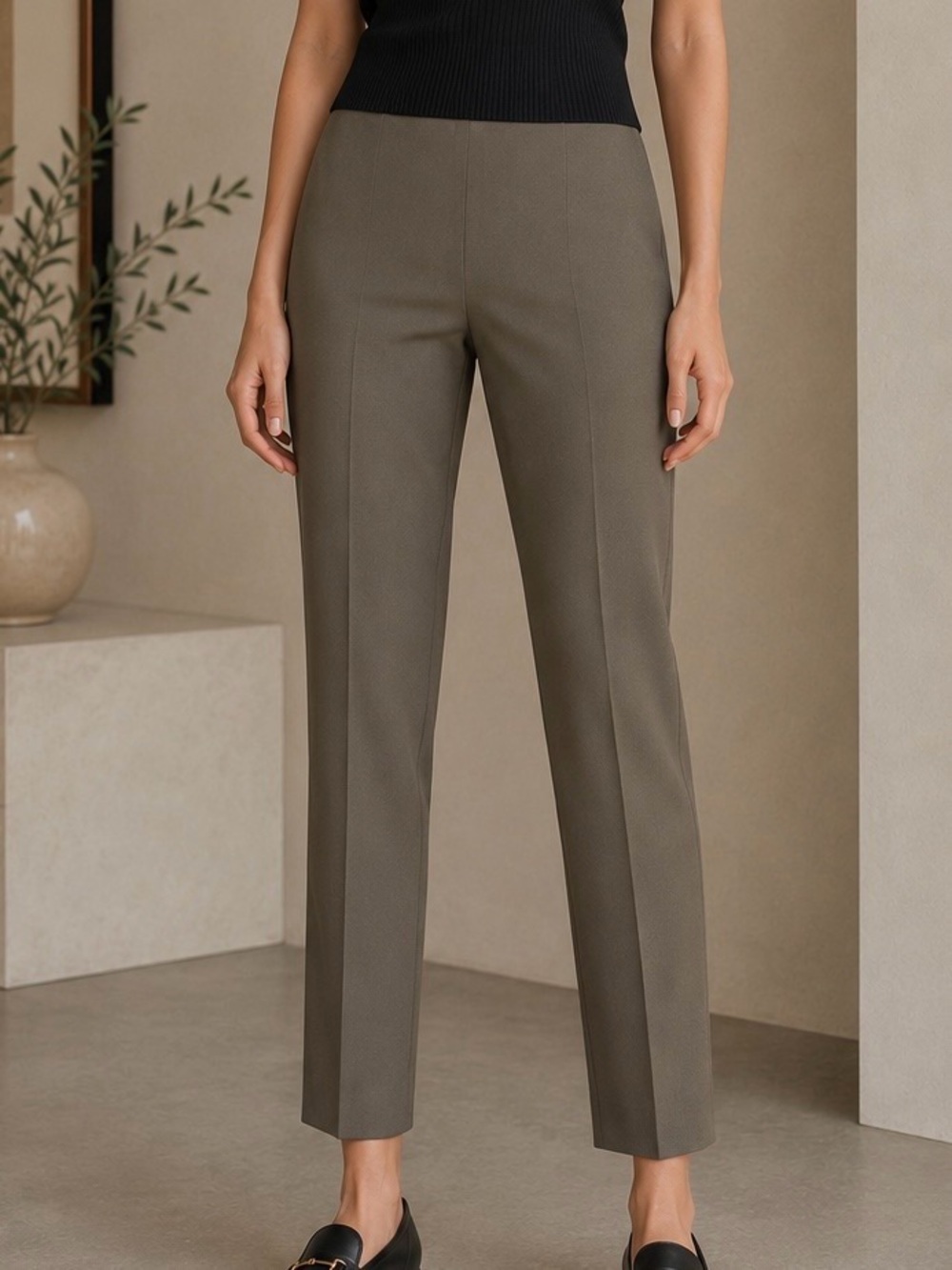 Lafayette 148 New York ‘Stanton’ Cropped Ankle Pant in Brown Virgin Wool Size 0